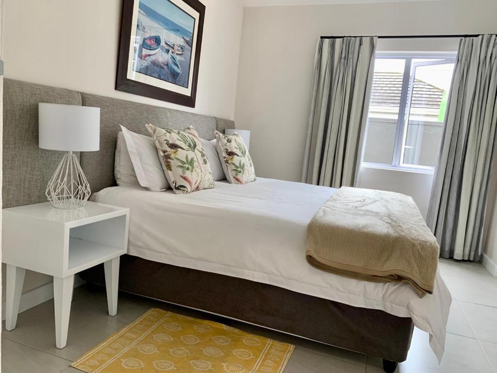 Anchor'S Rest Hotel Hermanus Ngoại thất bức ảnh