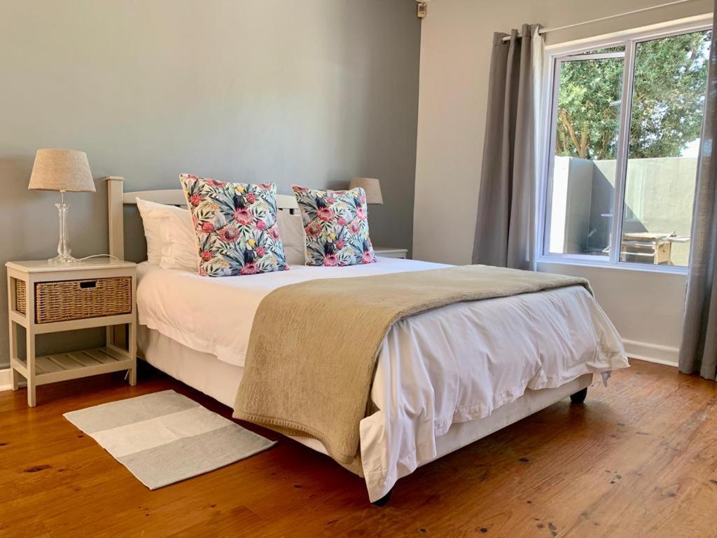 Anchor'S Rest Hotel Hermanus Ngoại thất bức ảnh