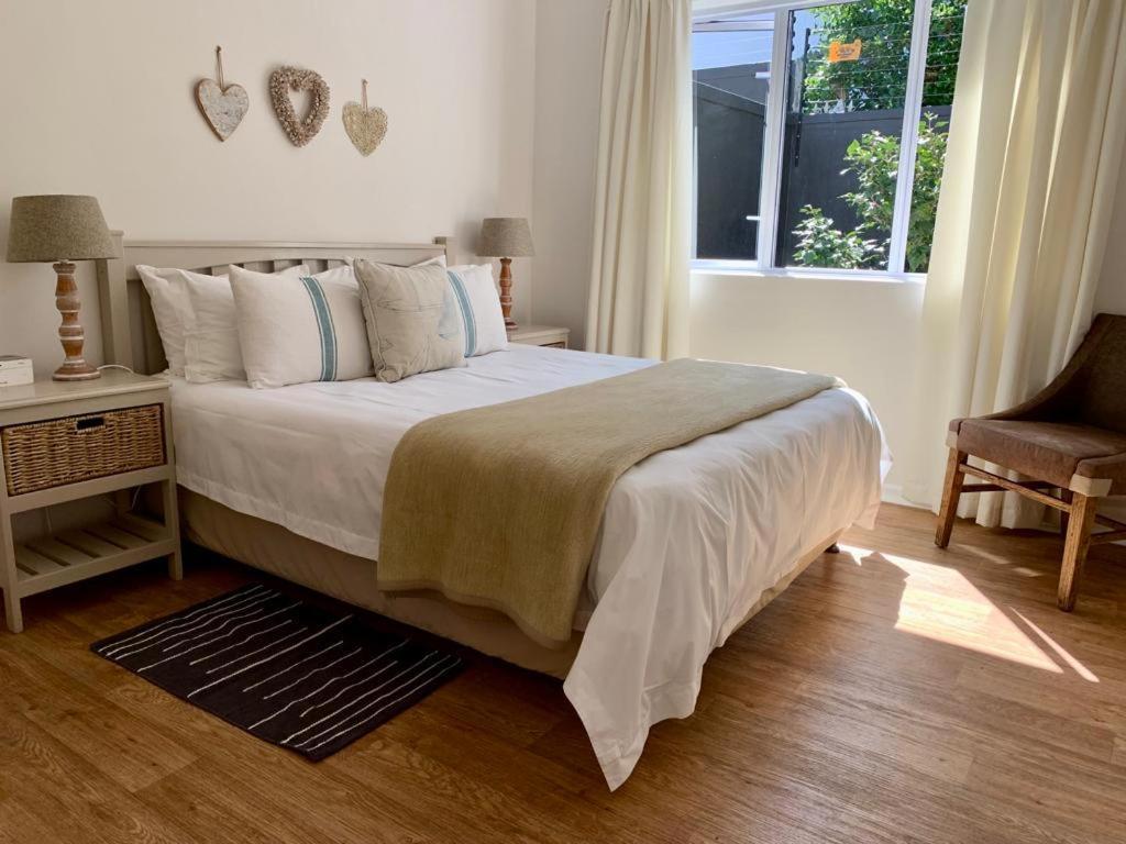Anchor'S Rest Hotel Hermanus Ngoại thất bức ảnh
